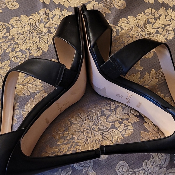 Black Ankle Wrap Open Toes Heels - Picture 8 of 11